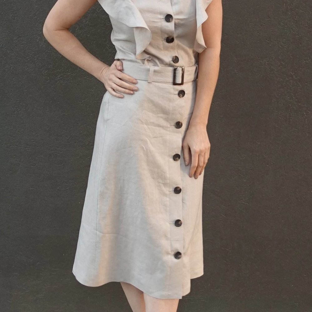 Sutton Woven Skirt - Sizes 22, 24, 26 - Women's button through skirt with belt -